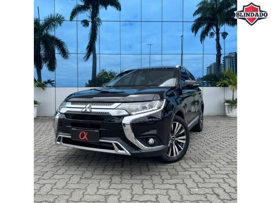 MITSUBISHI OUTLANDER 3.0 MIVEC V6 GASOLINA HPE-S AWD AUTOMÁTICO MITSUBISHI OUTLANDER 3.0 MIVEC V6 GASOLINA HPE-S AWD AUTOMÁTICO